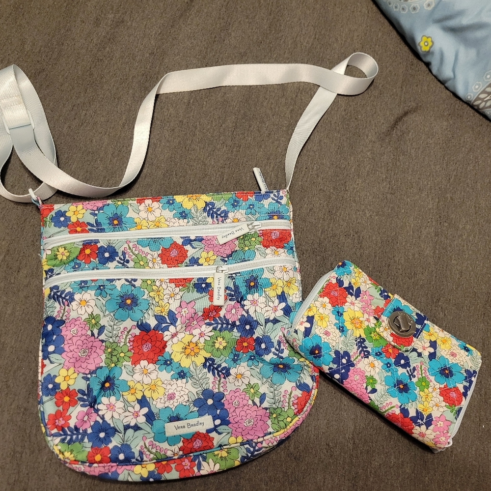 Vera Bradley Crossbody with matching wallet